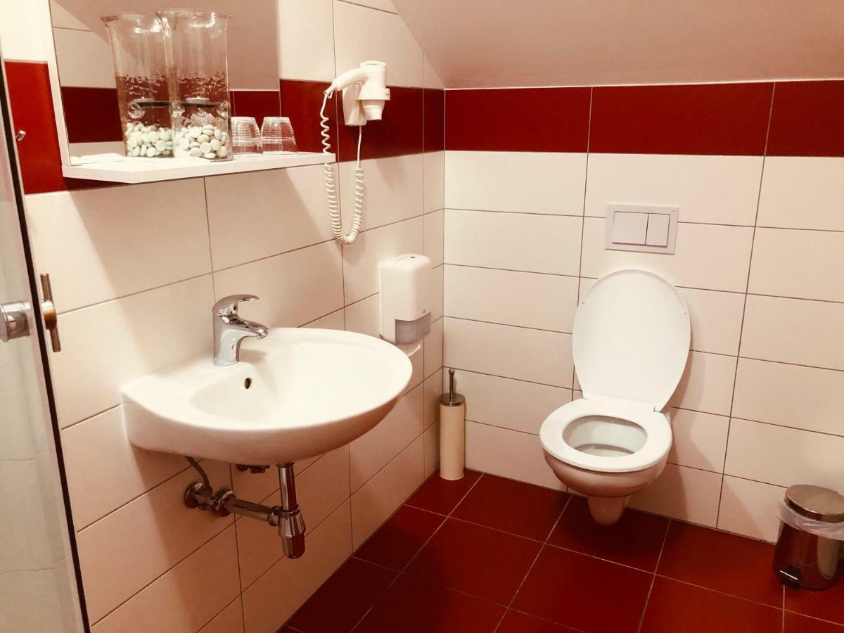 Rooms Jana سلوني المظهر الخارجي الصورة