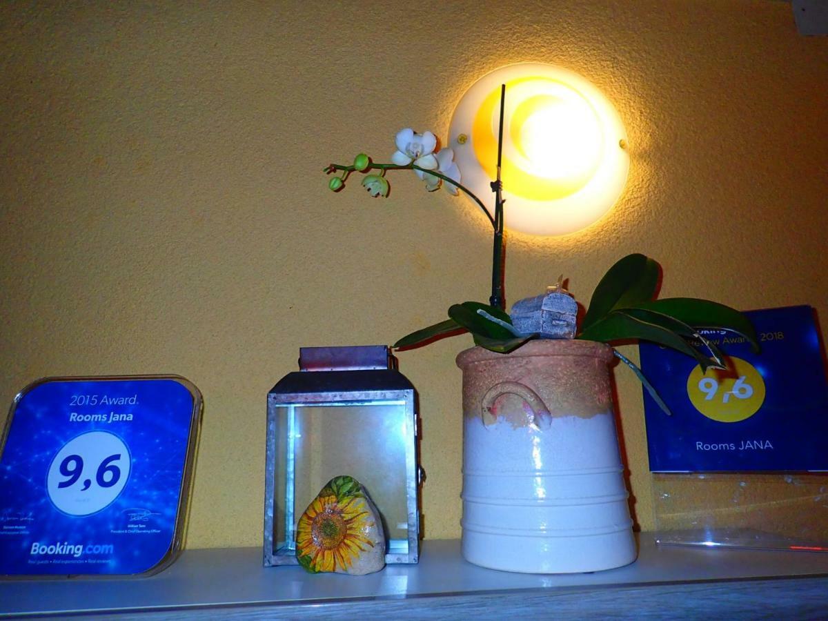 Rooms Jana سلوني المظهر الخارجي الصورة